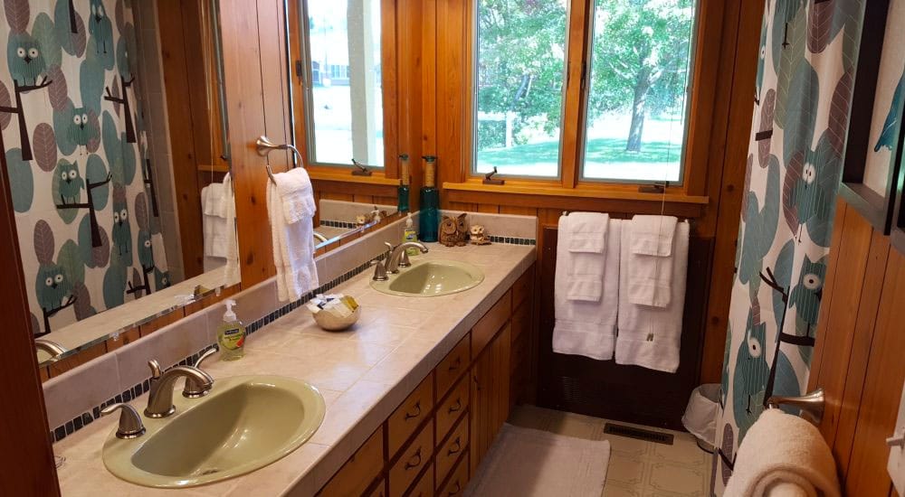 One of three full-bathrooms at Shadow Lake Retreat